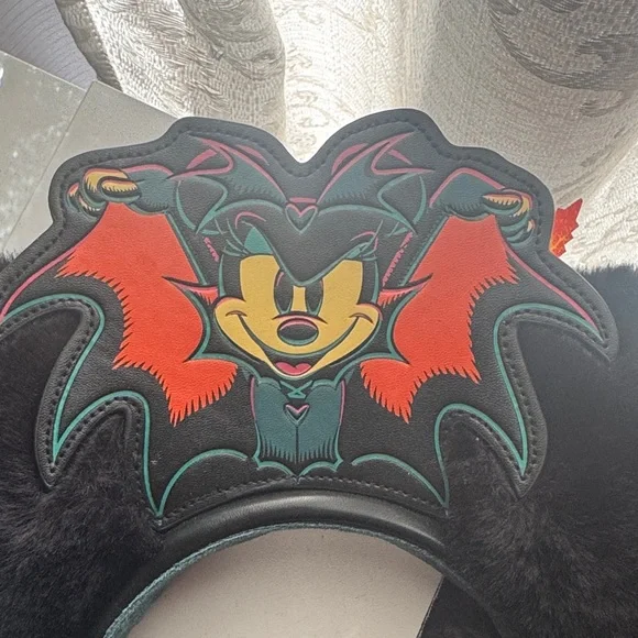 Minnie Mouse Disney Halloween 2023 Fuzzy Ears Glow in the Dark - Picture 5 of 6